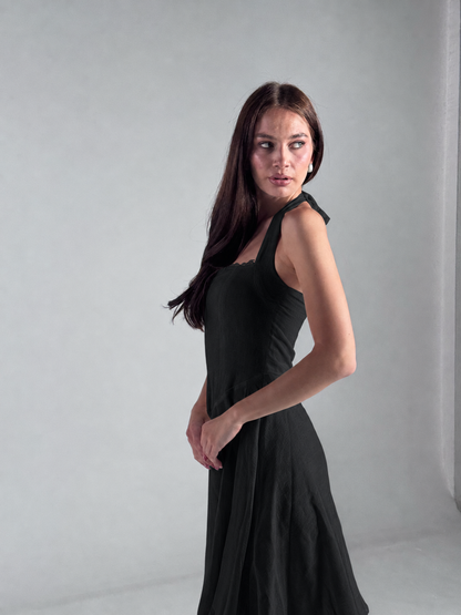 The Solène Linen Dress -Black Lace
