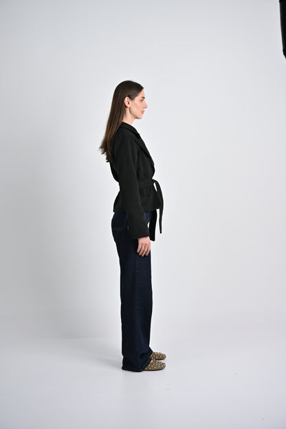 The Structured Jacket -Black