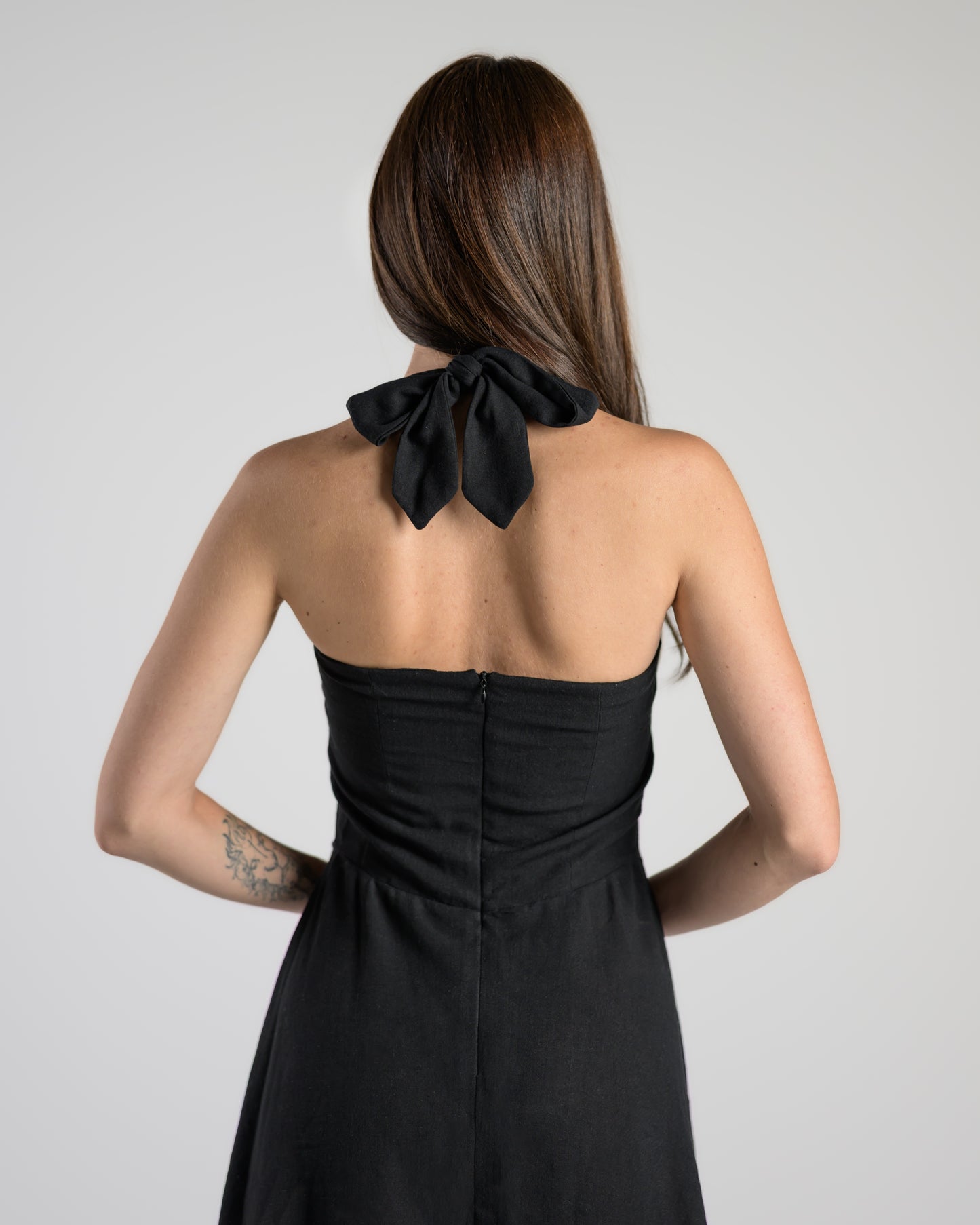 The Solène Linen Dress -Black Lace